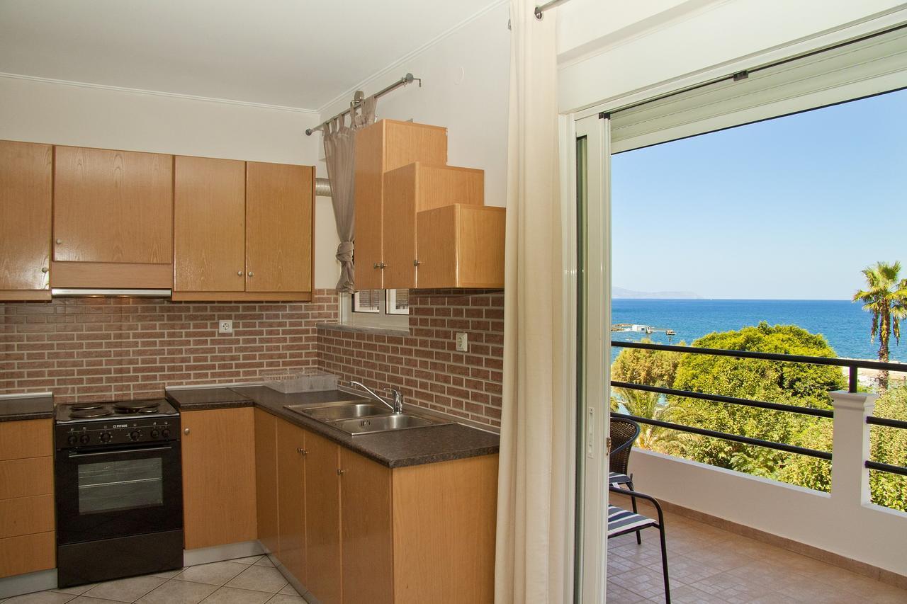 Alkyonida Apartments Chrissi Akti Chania Exterior foto