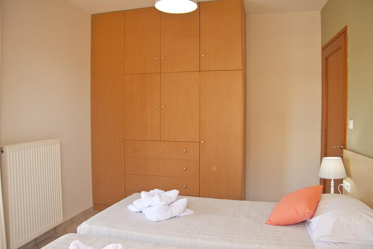 Alkyonida Apartments Chrissi Akti Chania Exterior foto